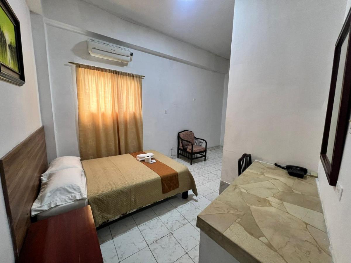 Atlantic Suites Hotel Guayaquil Dış mekan fotoğraf
