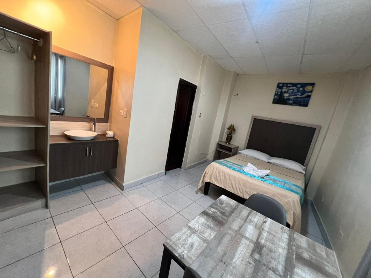 Atlantic Suites Hotel Guayaquil Dış mekan fotoğraf