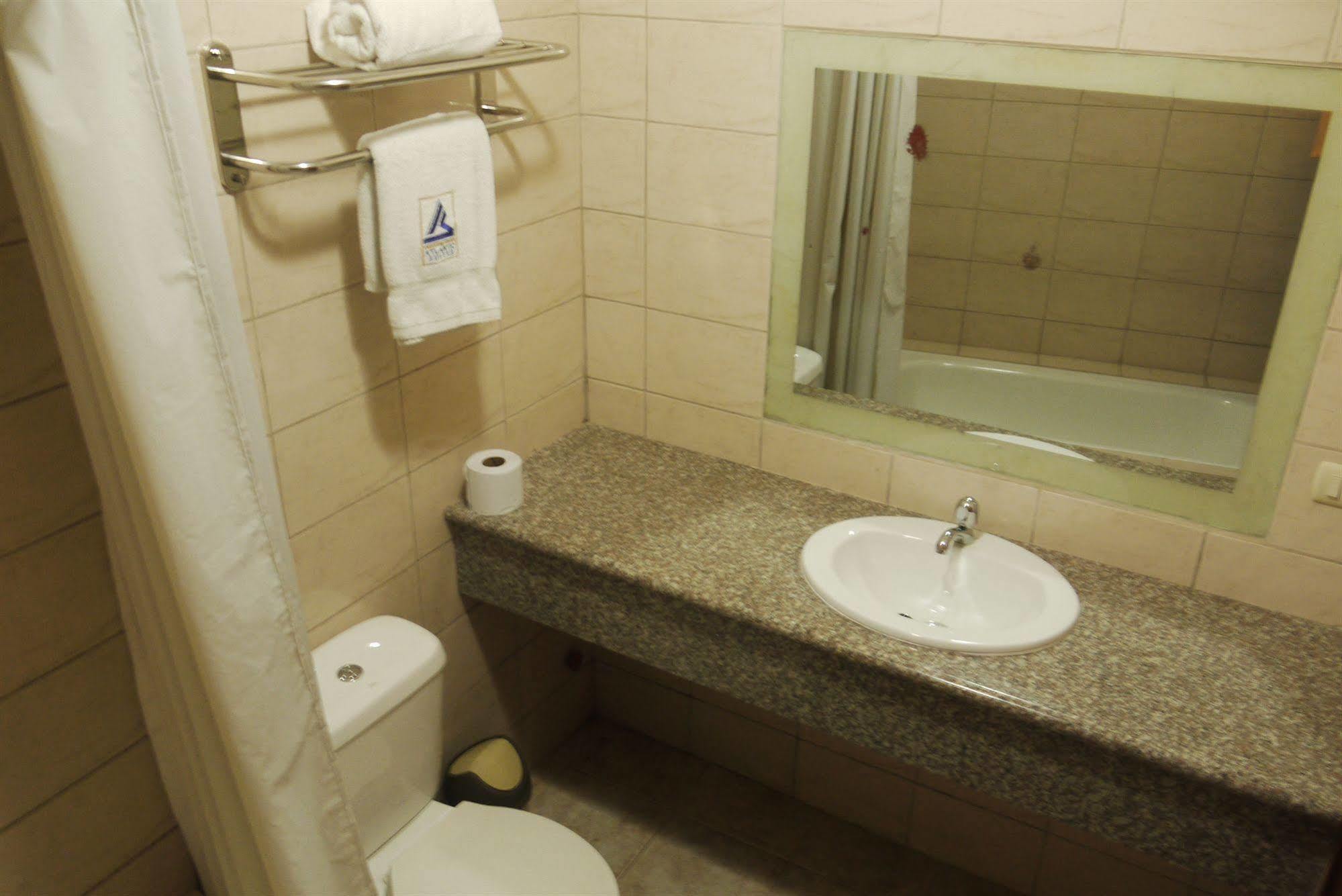 Atlantic Suites Hotel Guayaquil Dış mekan fotoğraf